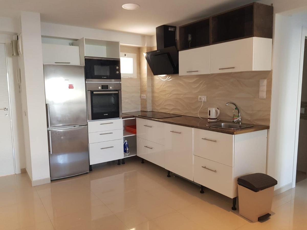 Levante Beachfront Luxury Apartment Бенідорм Екстер'єр фото
