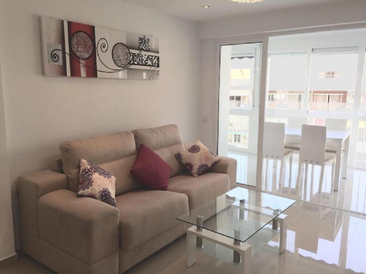 Levante Beachfront Luxury Apartment Бенідорм Екстер'єр фото