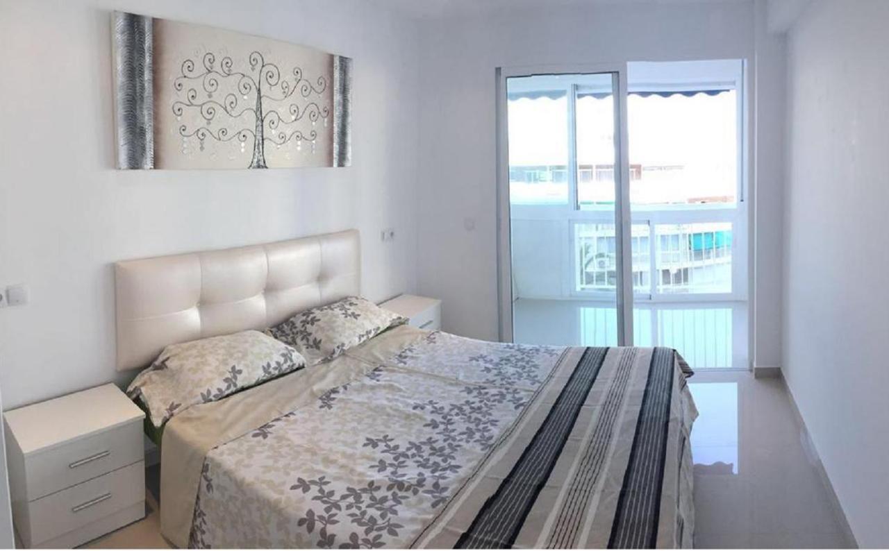 Levante Beachfront Luxury Apartment Бенідорм Екстер'єр фото